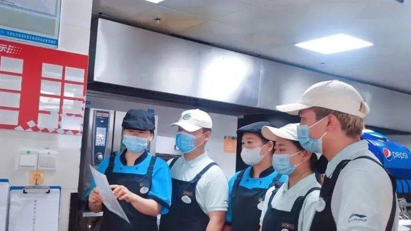北京餐饮加盟店选址：避开这些误区，轻松找到黄金地段